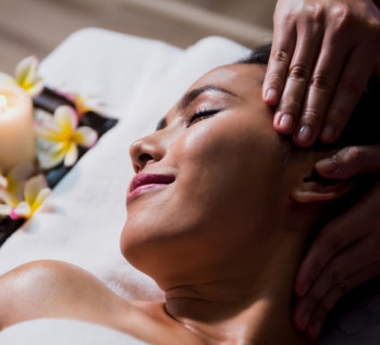 Read more about the article WHAT MAKES FACIAL TREATMENT SO SPECIAL AND FAMOUS?