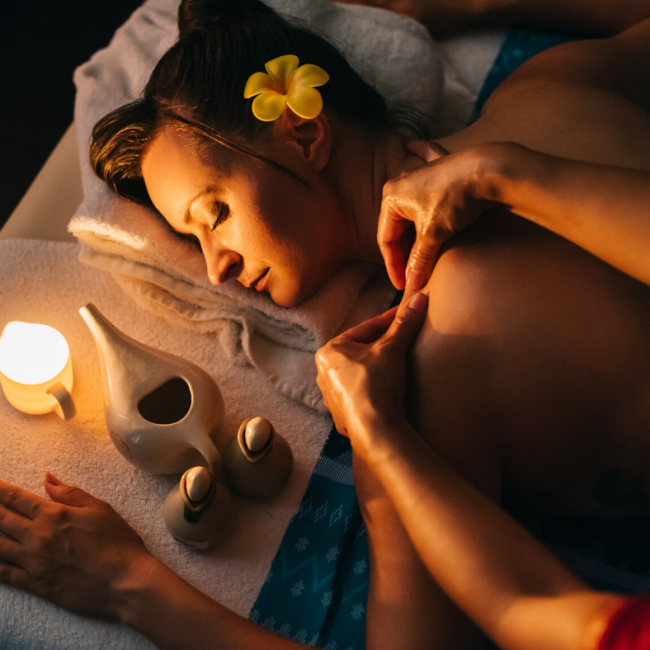 Read more about the article Thai Massage – Instrumental in Relieving Stress Related Pains