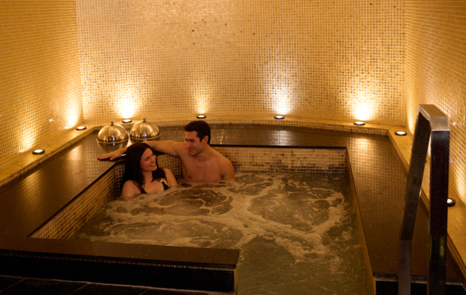 Read more about the article Spa pools coupling up as Aqua Gyms- Adding to the health benefits
