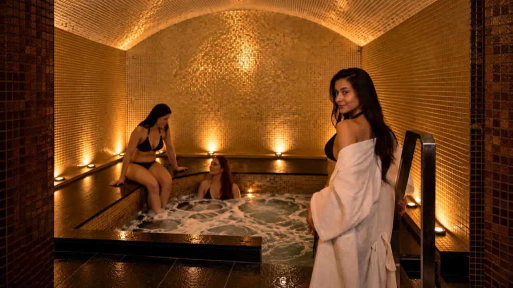golden mosaic spa retreat (3)
